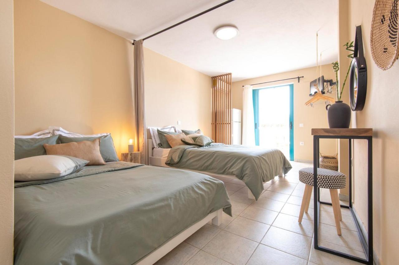 Puerto Seaside Rooms Akhladherí Екстериор снимка